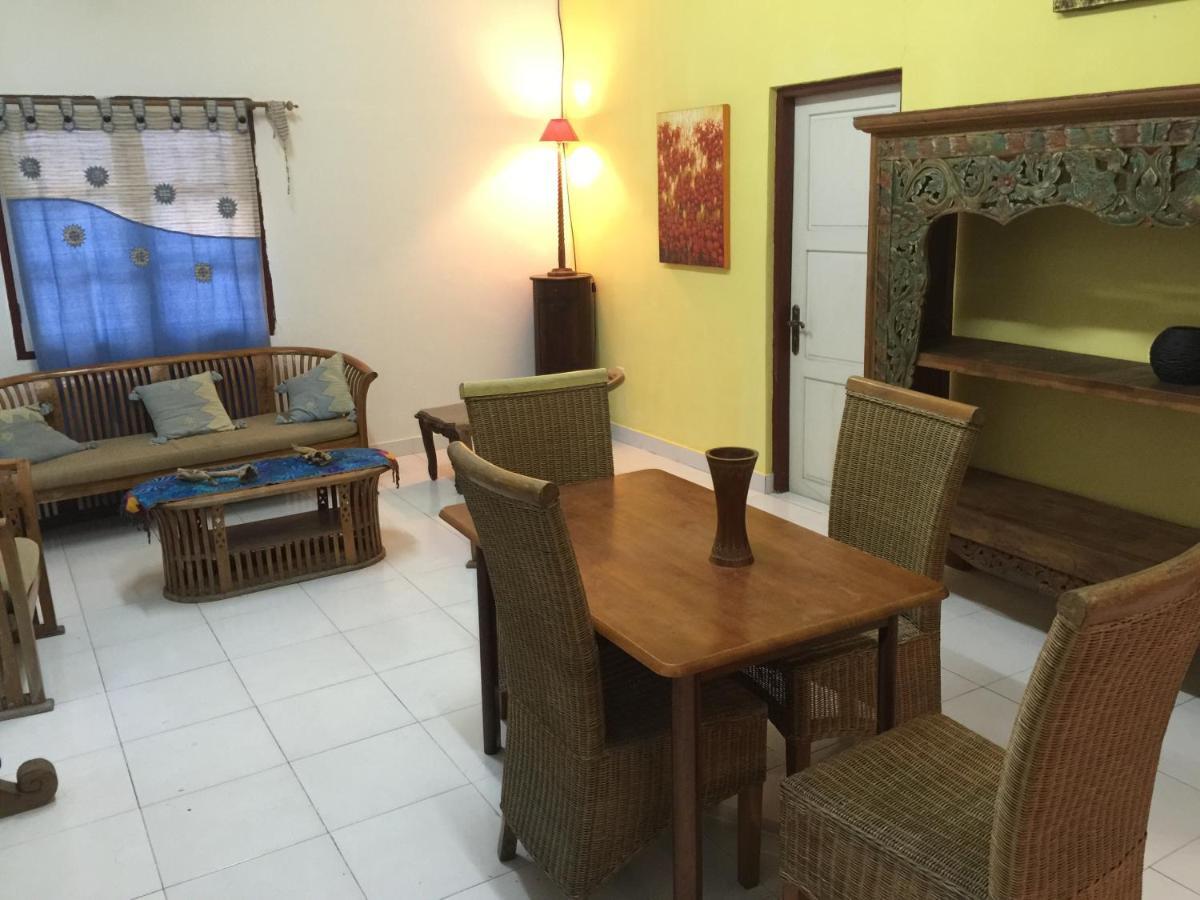 Casa Do Sandalo Boutique Guest House Dili Exterior photo